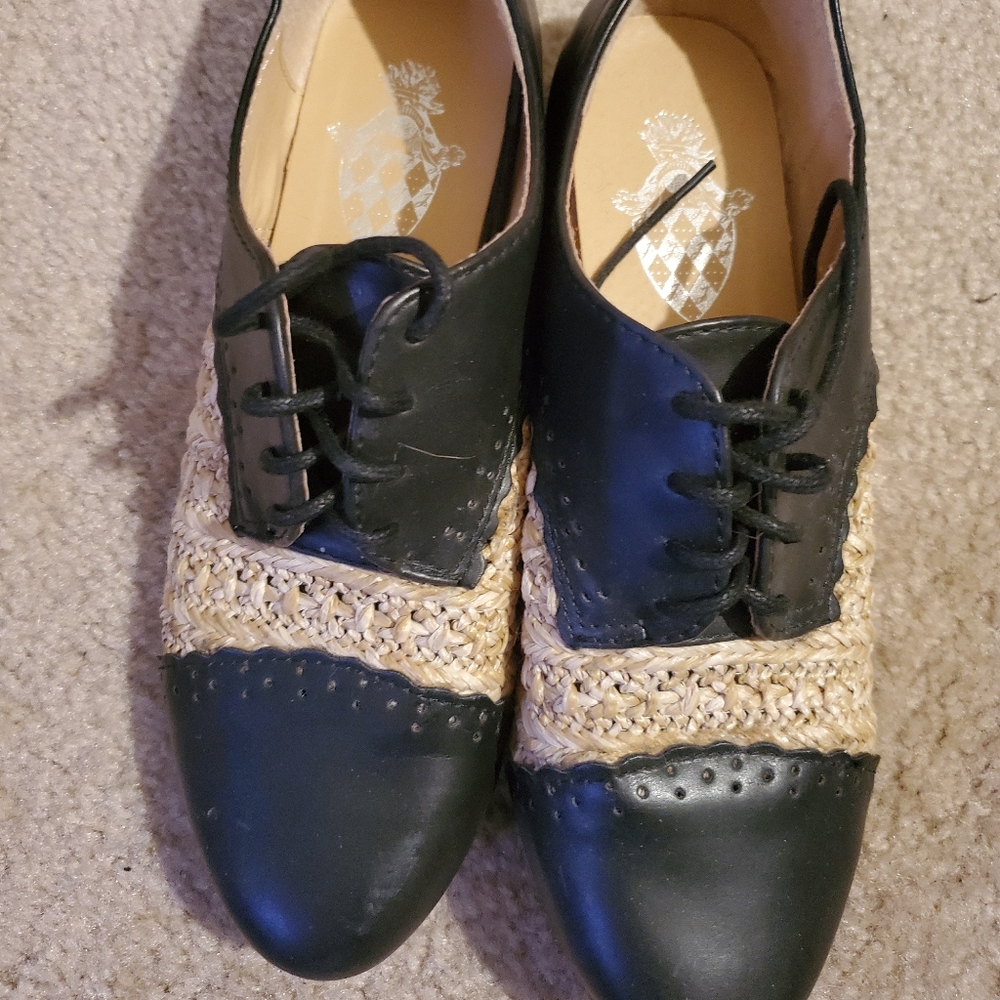 Shoes - Picture 2 of 2